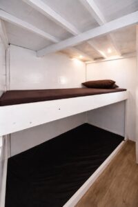 Private Cabin (Fan) Single Bed