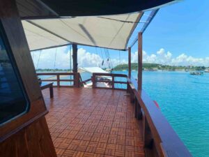 Meccadina upper deck2